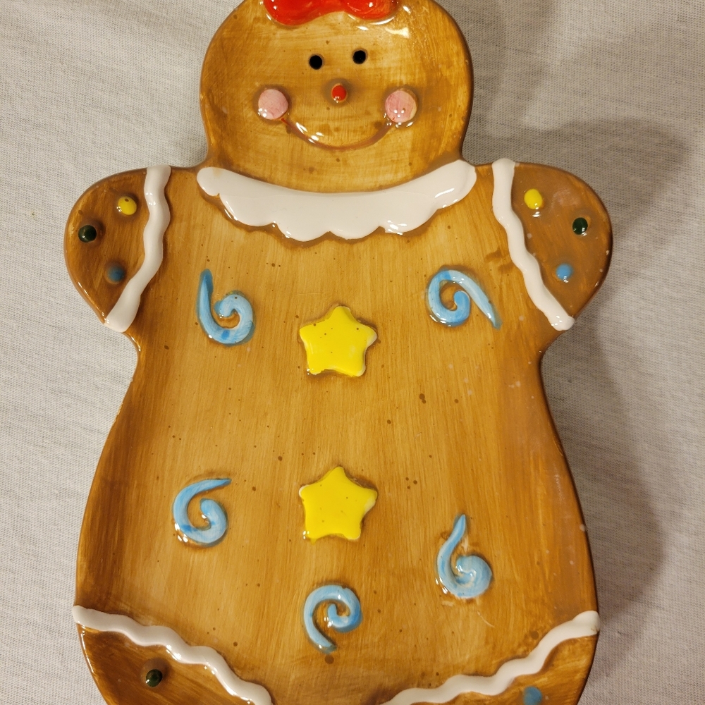 Ltd Commodities Gingerbread Girl Plate